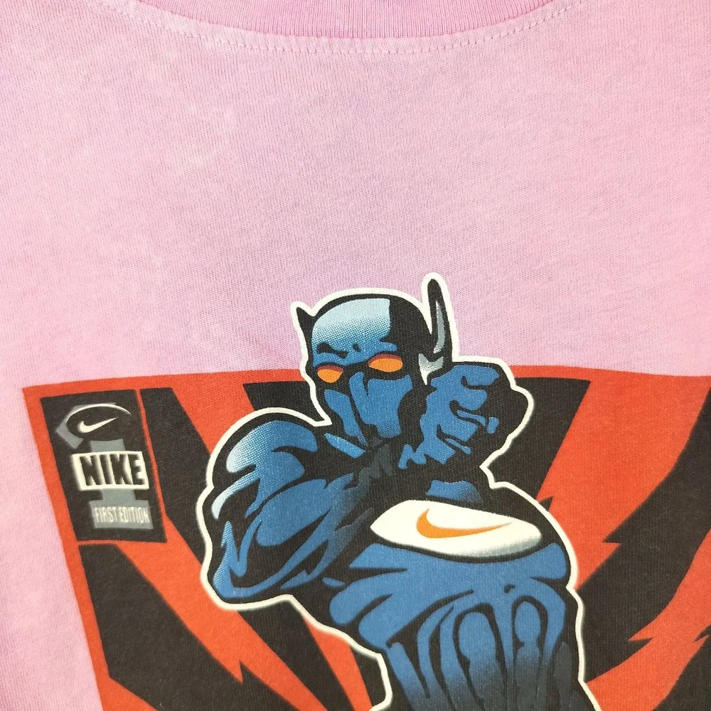 Nike Graphic Tee Kids XL Superhero Swoosh Pink Cotton T-Shirt Unisex